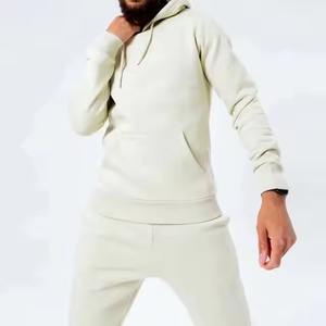 Conjunto Deportivo Ligero para Hombre, 100% Algodón, con Estampado Puff, Sudadera con Capucha y Pantalones con Diseño Sólido - Product Image 3