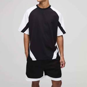 Ensemble T-shirt et short pour homme à prix ajustable, anti-plis, qualité supérieure, respirant, léger et confortable - Product Image 1