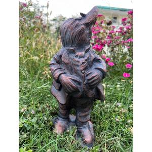 Estatua Decorativa Personalizada de Monstruo en Bronce y Pátina Verde con Acabado Antiguo, Fabricante de Esculturas de Animales y Otros Materiales, Hecho a Mano - Product Image 3