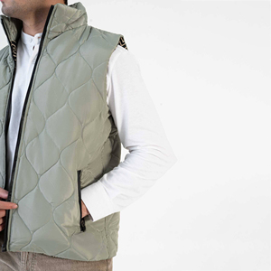 Men Fashion Sleeveless Puffer Vest Winter Quilted Warm Lightweight Body <b>Warmer</b> Outdoor Casual Jacket OEM Supplier - Product Image 5