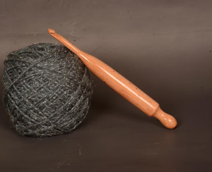 ชุดเข็มโครเชต์ไม้ทำมือ เข็มถักไหมพรมไม้ทำมือ - Product Image 1