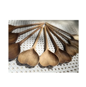 Cucharas de Madera Talladas a Mano de Lujo Premium, Ecológicas, Listas para Exportación a Vietnam 2025 - Product Image 1