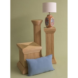 Sofisticado juego de pedestal de ratán, columna de mimbre tejida para exhibir plantas, mueble decorativo para la sala de estar o dormitorio. - Product Image 1