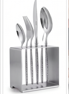 Ensemble de couverts élégants en acier inoxydable avec manche martelé argenté pour la salle à manger, la cuisine, les mariages, les restaurants et l'usage quotidien - Product Image 4