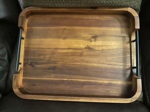 Bandeja de Servir de Madera de Acacia Ecológica y Pulida con Asas, 17x13, Grado Comercial para Catering y Uso en Hoteles y B&B - Product Image 4