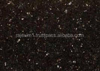 Dalle de granit noir poli Creamey Galaxy de qualité supérieure pour plans de travail de cuisine, marches d'escalier, crédences intérieures, design moderne