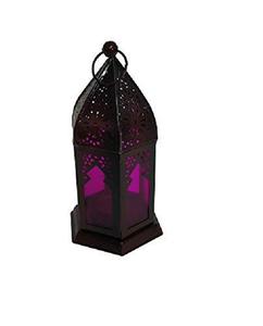 Las linternas metálicas son piezas decorativas versátiles adecuadas para uso en interiores y exteriores, con diseños que van desde el estilo marroquí intrincado hasta el más sencillo. - Product Image 4