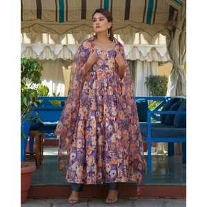 Đảng mặc bộ sưu tập mềm georgette vải với in kỹ thuật số làm việc áo choàng dài + dupatta Tím - Product Image 1