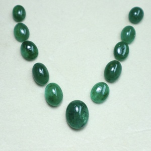 Émeraude naturelle Swat cabochon, pierre précieuse en vrac, émeraude verte de haute qualité, lot en gros - Product Image 1