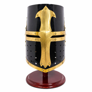 Casco Medieval Negro Hecho a Mano, Casco de Caballero Templario con Adornos de Latón, Casco de Acero para Reenactment y Fiesta de Halloween - Product Image 1