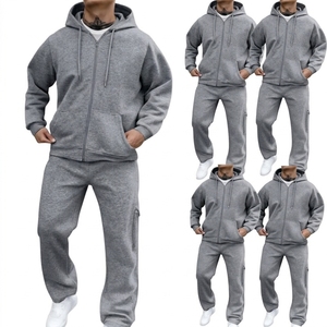 Conjunto Deportivo de Invierno para Hombre, Diseño con Cierre, Pantalones y Sudadera con Capucha, Fabricante de Ropa Deportiva de Algodón de Alta Calidad, Personalizable - Product Image 4