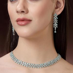 Silver Plated Alloy Necklace <b>Earrings</b> <b>Bracelet</b> <b>Set</b> Flower Design Zircon Women's Wedding Jewelry Romantic Style - Product Image 3