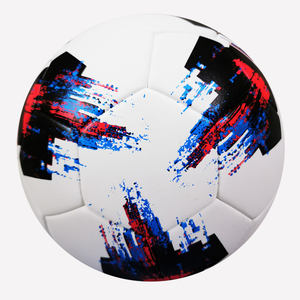 Balón de fútbol de buena calidad a precio económico. Fabricante con impresión de logotipo personalizado. Balón de fútbol pakistaní deportivo. Tamaño 5. Enrollado a máquina. - Product Image 4