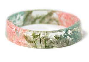 High Quality Resin <b>Bangle</b> <b>Bracelet</b> With Polished Surface Modern Design And Elegant Fashion Appearance - Product Image 1