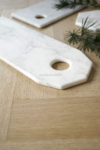 Elegante Tabla de Cortar de Mármol para Entusiastas de la Cocina que Ofrece Resistencia, Estabilidad y Atractivos Patrones Naturales - Product Image 4