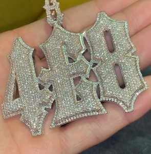 จี้เพชรตัวอักษร Thorn สุดเท่ห์ พร้อมสร้อยคิวบันแบบตัน ชุบทองคำสีกุหลาบ สร้อยคอชื่อแบบกำหนดเอง ของขวัญฮิปฮอปสุดพิเศษสำหรับเขา - Product Image 1