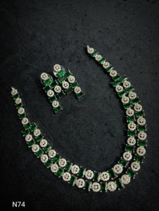 Classic American Diamond Bridal Jewelry <b>Set</b> Two-Piece <b>Necklace</b> <b>and</b> <b>Earrings</b> for Wedding Fashionable Classic Style - Product Image 4