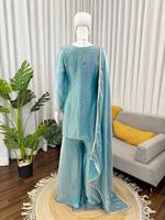 Ensemble Kurti Plazo Dupatta en Soie Fendy Élégant et Très Vendu avec Broderie de Fil et Dentelle sur Quatre Côtés, Prêt-à-Porter pour Tenue de Fête