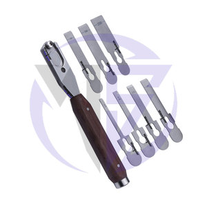 Kit d'osteotomes modulaires chirurgicaux avec 7 lames et manche en acier inoxydable de qualité supérieure fabriqué par Wenquar - Product Image 3