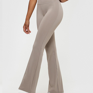 Leggings de yoga tricotés sur mesure 2026 – Nouveau design, confortables, coupe régulière, grandes tailles, taille mi-haute, séchage rapide, respirants pour femme - Product Image 1