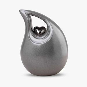 Urna Funeraria para Cenizas con Diseño de Lágrima y Corazón en el Centro, Última Llegada, Urnas para Adultos, Mayorista de Artículos Funerarios - Product Image 4
