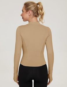 Haut de yoga pour femme beige à demi-zip, manches longues, couleur unie, respirant, en Spandex et Polyester, coupe ajustée, toutes saisons - Product Image 5