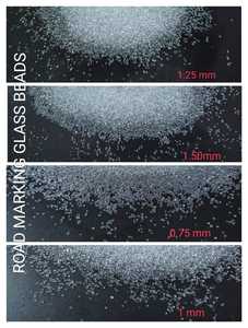 Galets de verre ovales jaunes et rouges de 2-3 mm pour revêtement de sol de piscine - Product Image 4