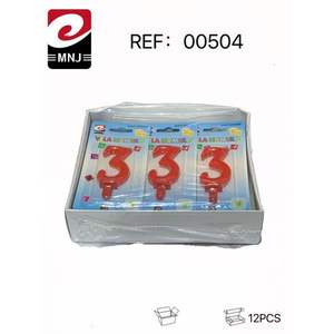 Bougies d'anniversaire rouges numérotées pour célébrations et festivités - Product Image 1