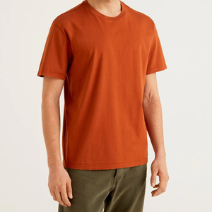 เสื้อยืดผู้ชายสไตล์ฮิปฮอปแบบสบายๆ ราคาดีที่สุด บริการ OEM ปรับแต่งได้ ผลิตจากผ้าฝ้ายถัก 100% ระบายอากาศได้ดี เป็นมิตรกับสิ่งแวดล้อม ดีไซน์ใหม่ สำหรับผู้ใหญ่ - Product Image 2