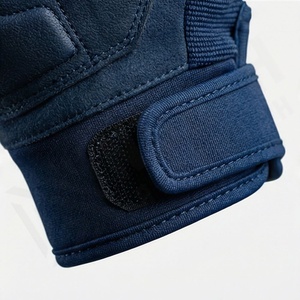 Équipements d'hiver en cuir personnalisés avec logo imprimé, ajustement confortable, paume antidérapante et protection, pour les équipes et la vente au détail - Product Image 5