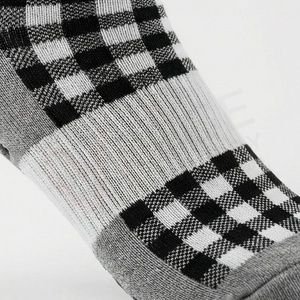 Chaussettes pour hommes à motif écossais en coton et élasthanne tricotées respirantes pour usage quotidien style classique printemps - Product Image 6