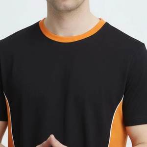 Nuevas camisetas personalizadas al por mayor con logo impreso en DTF, negras y naranjas, para hombre, estilo clásico Highstreet, cuello redondo, transpirables y cómodas. - Product Image 3