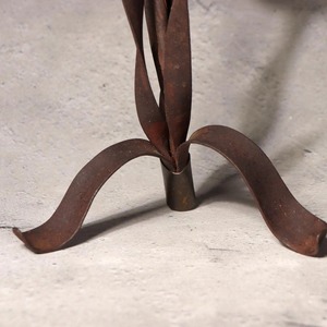Flower Shape Metal Candle Stand Elegant Dining <b>Table</b> Centerpiece Perfect For Home Decor Events Decoration And Special <b>Occasions</b> - Product Image 5