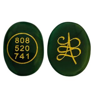 Vente en gros ALIZA AGATE EXPORTS Pierre de poche ovale en jade vert naturel, gravée double face avec motif Zibu, polie, cadeau promotionnel - Product Image 6