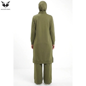 Conjunto Deportivo Minimalista Verde Oliva para Mujer, Túnica de Manga Larga y Pantalones Anchos, Ropa Casual para Estar en Casa - Product Image 4