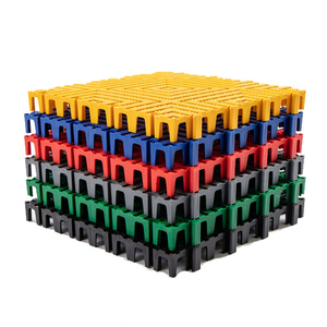 กระเบื้องพลาสติกแบบประกบสำหรับพื้นโรงรถ - Product Image 1
