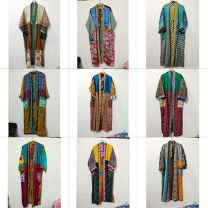 Kimono en soie fait main le plus vendu, style vintage patchwork, robes de demoiselle d'honneur, taille unique, kimono en soie pour femme, vêtements de nuit - Product Image 1