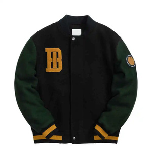 Veste universitaire à graffiti en laine à la mode pour hommes High Street Style avec col rabattu et veste de baseball à patch brodé - Product Image 2