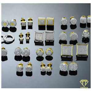 Pendientes de botón cuadrados de lujo de plata de ley 925 con moissanita y diamantes, con superficie de piedra engastada, para compradores mayoristas de joyería - Product Image 2