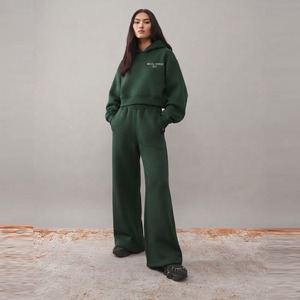 Ensemble de survêtement pour femme à coupe ample, avec sweat à capuche et pantalon de survêtement à jambes larges, style décontracté, hiver, longueur intégrale - Product Image 1