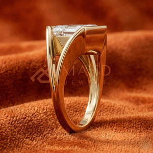 แหวนแต่งงานเพชรเม็ดเดี่ยวทรงเหลี่ยมมรกตทองคำ 14K สุดหรู ดีไซน์วงแหวนคู่ทันสมัยสำหรับผู้หญิง - Product Image 2