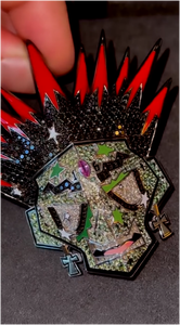 Colgante Personalizado de Gran Tamaño con Diseño Distintivo, Colgante de Plata de Ley 925 con Moissanita para Superhéroes de DC Comics - Product Image 2