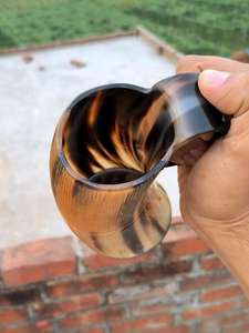 Impresionante Jarra de Cuerno Personalizada, Jarra de Cerveza de Búfalo Grabada, Regalos para Hombres con Tu Logotipo, Padrinos de Boda, Amigos, NFL, Universidad - Product Image 4