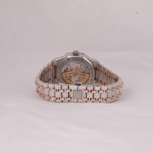 Montre de luxe pour femme en acier inoxydable avec cadran carré et diamants, mouvement mécanique, fermoir caché à bouton-poussoir, 40 mm, verre saphir ETA - Product Image 4