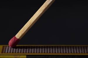 Fósforos de Seguridad Largos de Madera para Barbacoa de 96 mm, 50 Unidades, Caja de Fósforos Personalizada 110×65×20, Ecológicos, para Uso en Hoteles y Restaurantes - Product Image 4