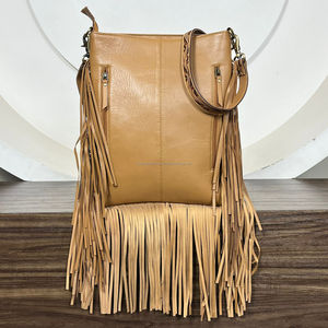 Directo de fábrica, venta al por mayor, bolso cruzado con flecos grandes de cuero labrado a mano, bolso de hombro de mujer de cuero de vaca con patrón de celosía de diamante - Product Image 6