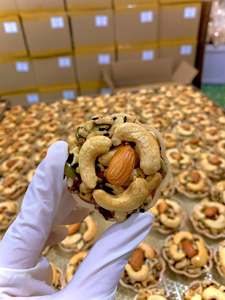 [MEILLEURE VENTE] Assortiment de gâteaux aux noix mélangées, faibles en sucre et en calories, croustillants et séchés, pour les fêtes et les occasions spéciales, Vietnam - Product Image 2