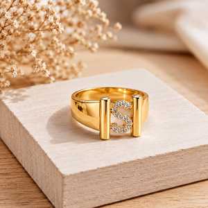 Bague de fiançailles en or massif 10K 14K 18K avec diamant de laboratoire rond brillant de 0,07 ct certifié IGI, couleur E VVS - Product Image 1