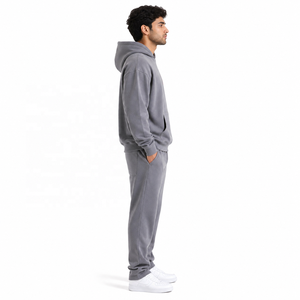 Ensemble de survêtement molletonné à capuche épais avec logo brodé, coupe classique, streetwear d'hiver, fournisseur OEM - Product Image 2