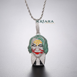 Colgante de Plata 925 Bañado en Oro de 18K con Moissanita, Diseño Cara de Joker, Estilo Hiphop, Unisex, Corte Brillante Redondo, Ideal para Fiestas - Product Image 3